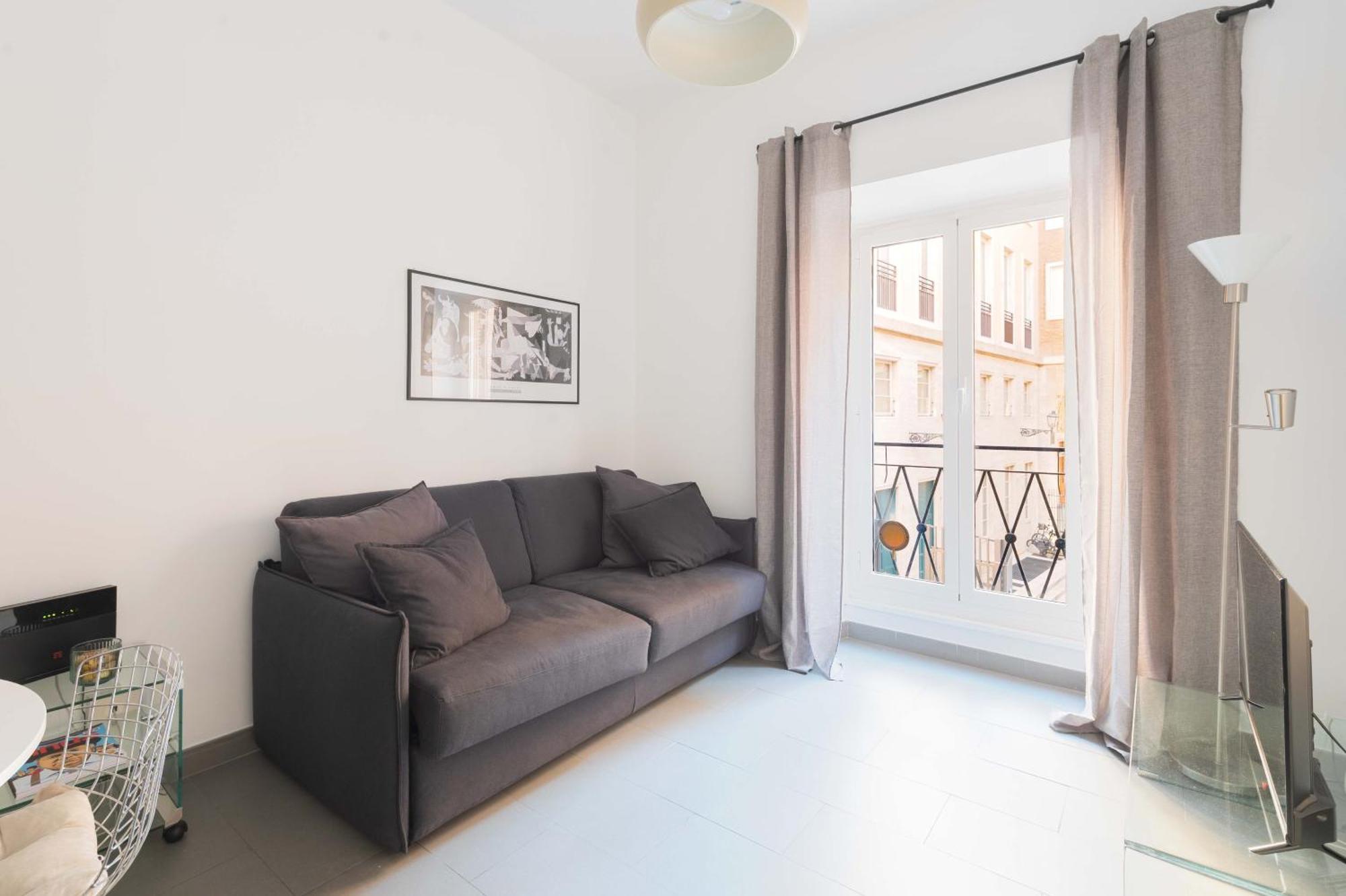 Elical Luxury Apartments — Photos 3