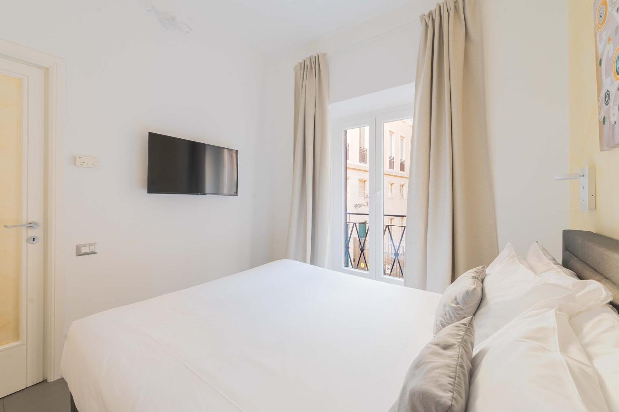 Elical Luxury Apartments — Photos 1